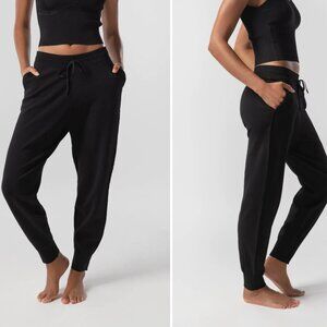 KADA The Sweater Jogger Ink Black Women's Small $178